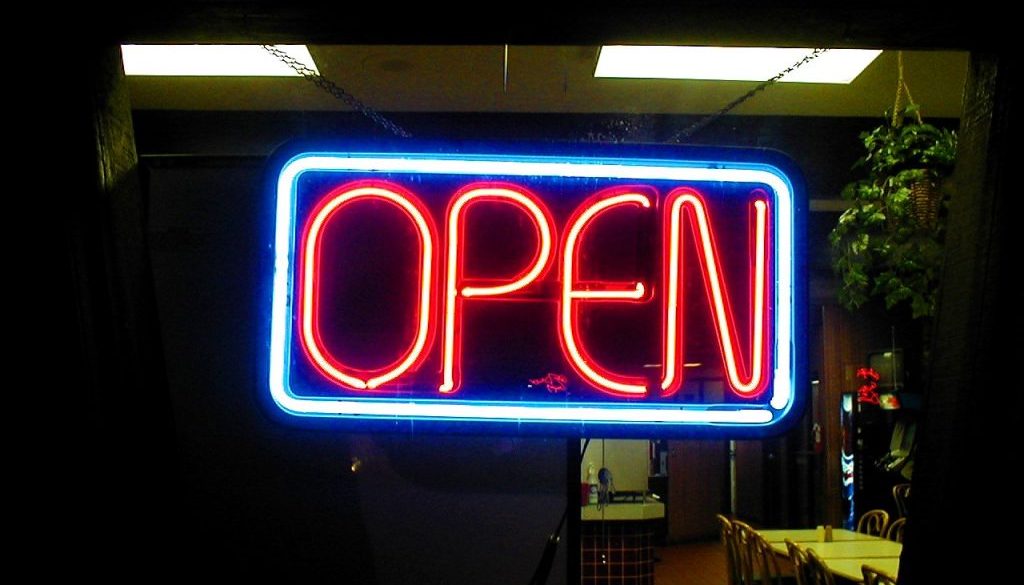 open sign 1445270 1